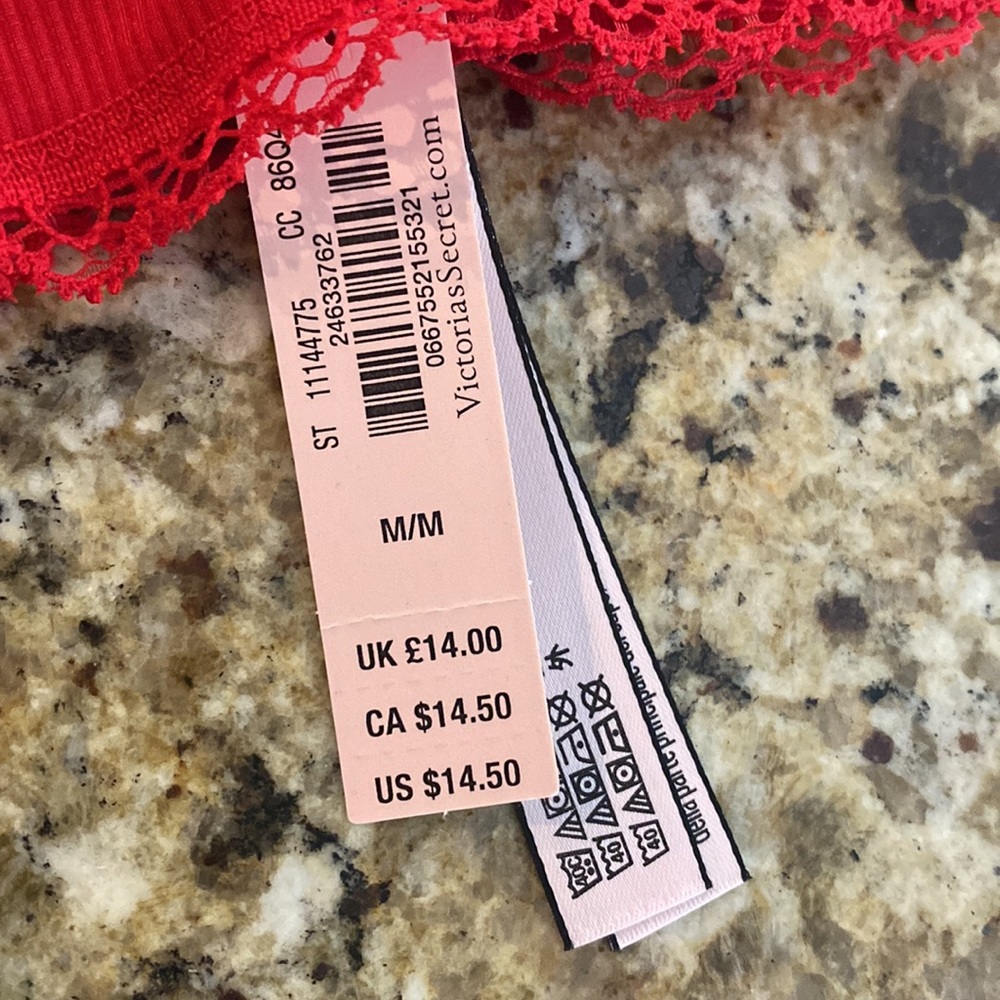 NWT Victoria’s Secret body by Victoria red thong - Picture 2 of 8